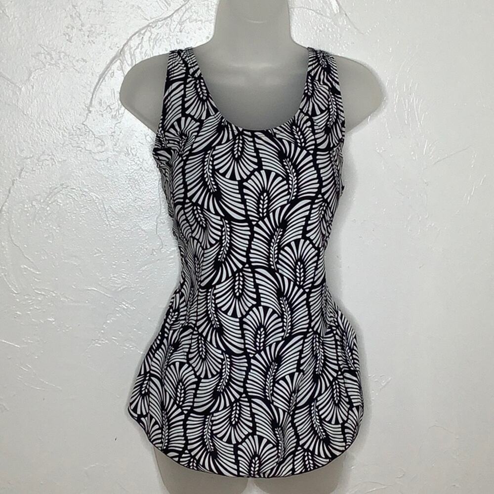 Shore Shape Skirted Sliming Asymmetrical built in bra one piece swimsuit SZ 16